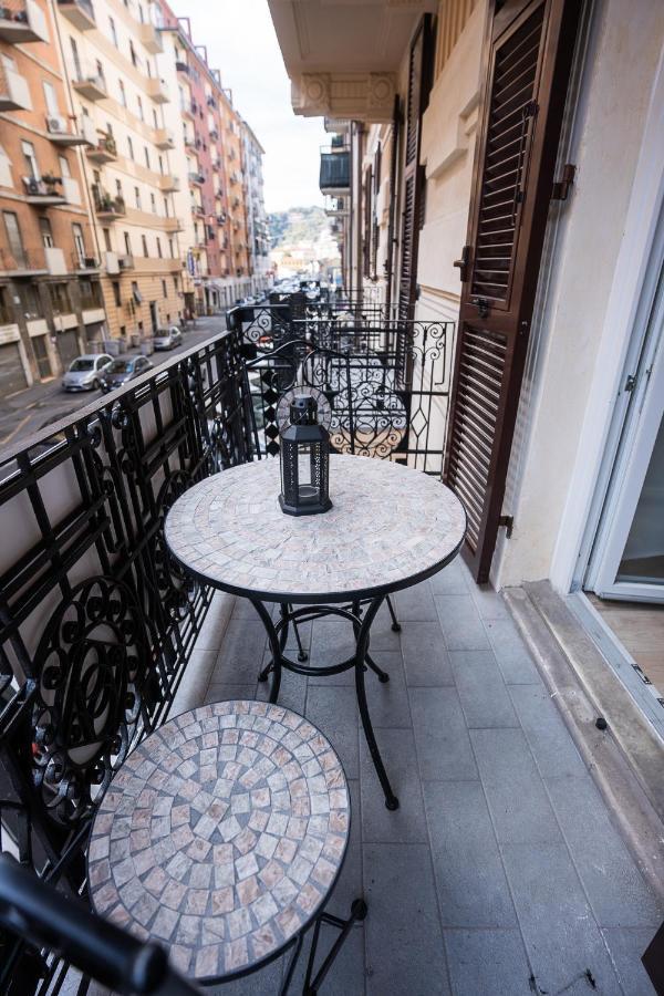 Le Stelle Della Spezia Couette-café